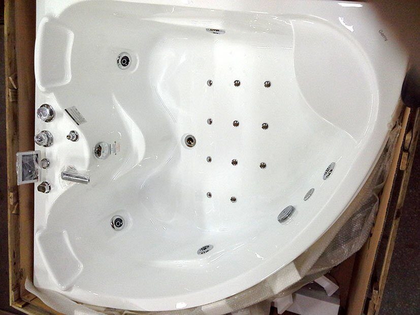 Акриловая ванна Gemy G9041 K
